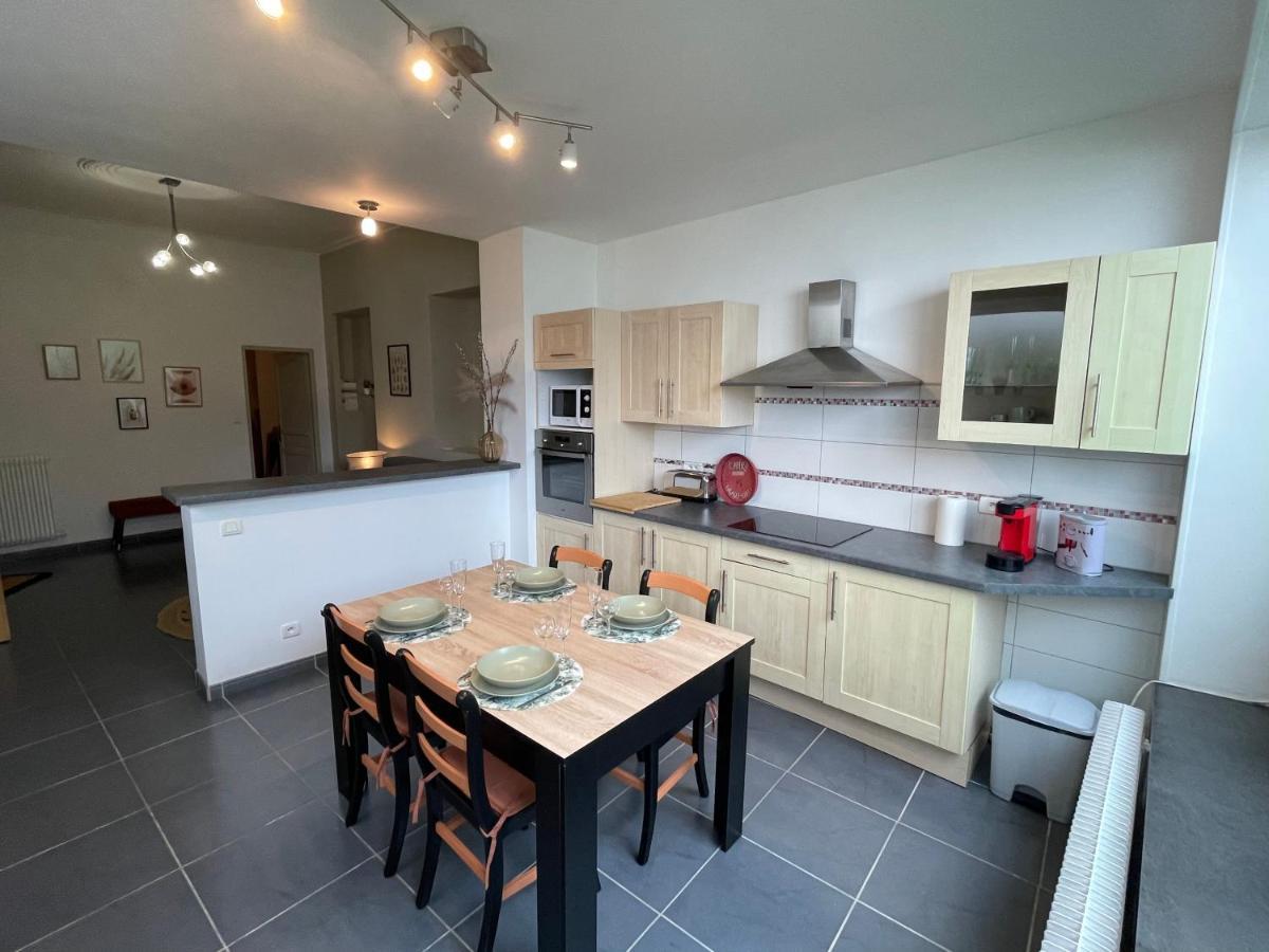 Appartement Proche Des Remparts Et Tous Commerces. Montreuil  Екстер'єр фото